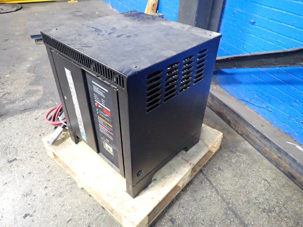 36v/1050ah Battery Charger - Smc36c-18163yg-00