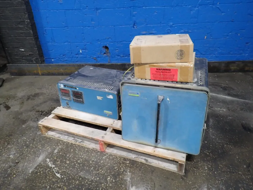 Lindberg Lab Furnace - 59256-p-com