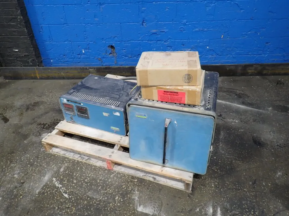 Lindberg Lab Furnace - 59256-p-com