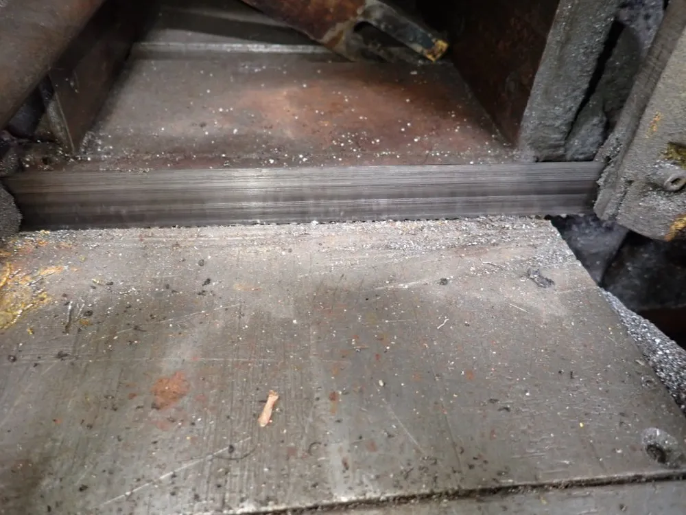 Do All 24"x13" Horizontal Mill