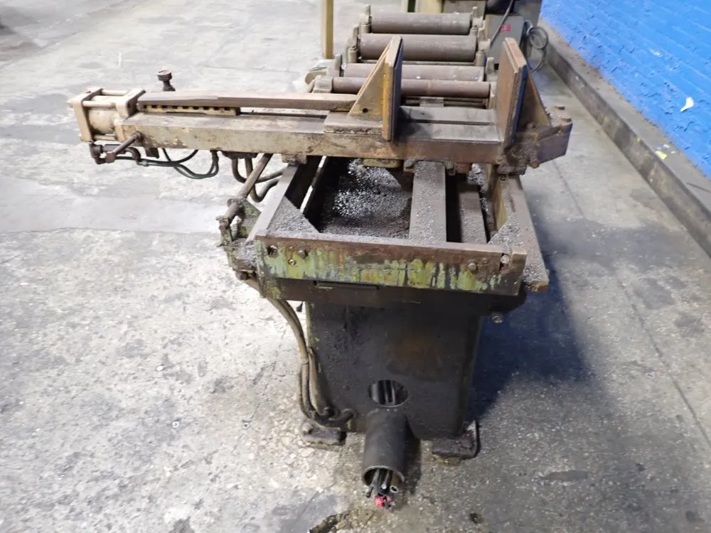 Do All 24"x13" Horizontal Mill