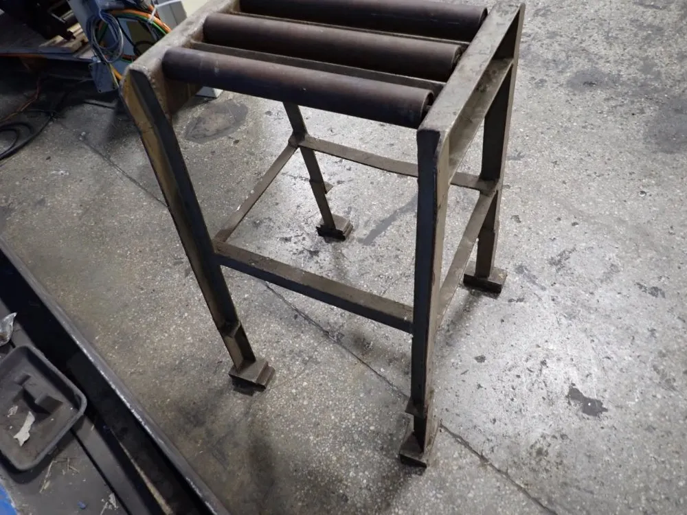 16"x10" Roller Stand