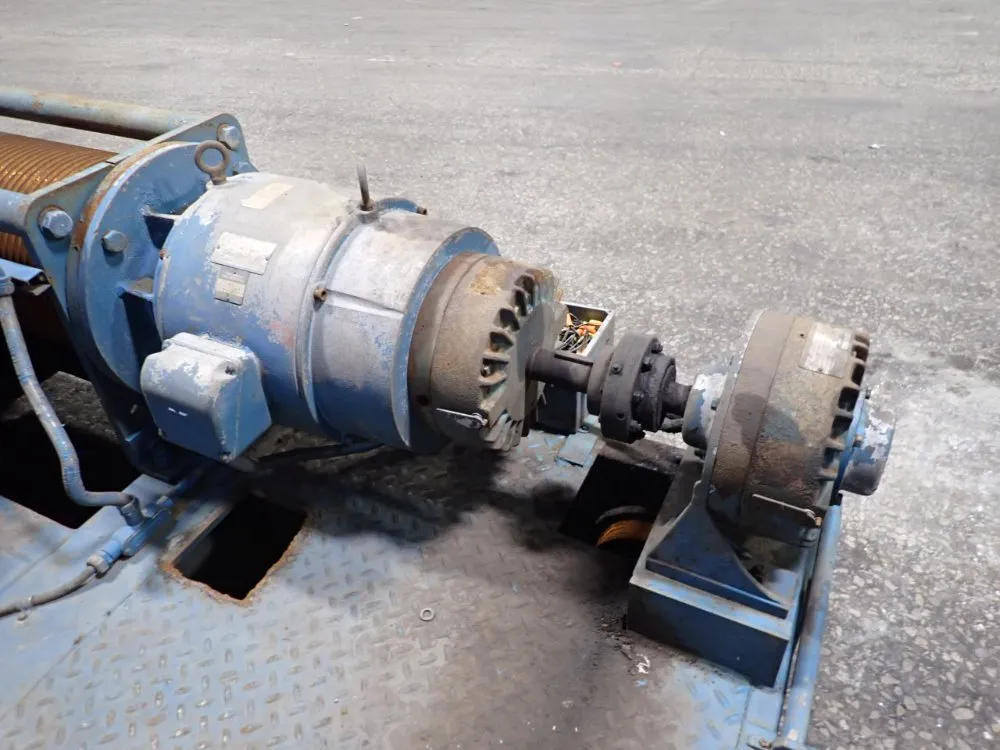 Munck 10 Ton Dual Cable Hoist