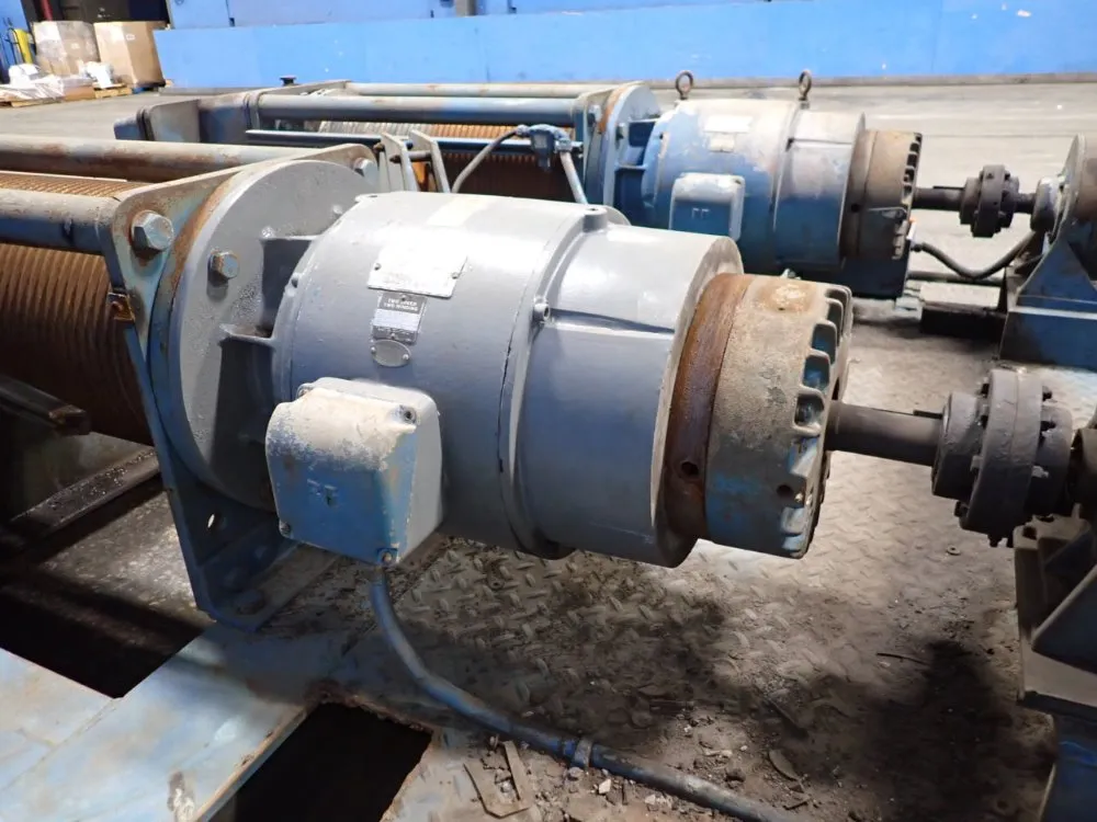 Munck 10 Ton Dual Cable Hoist