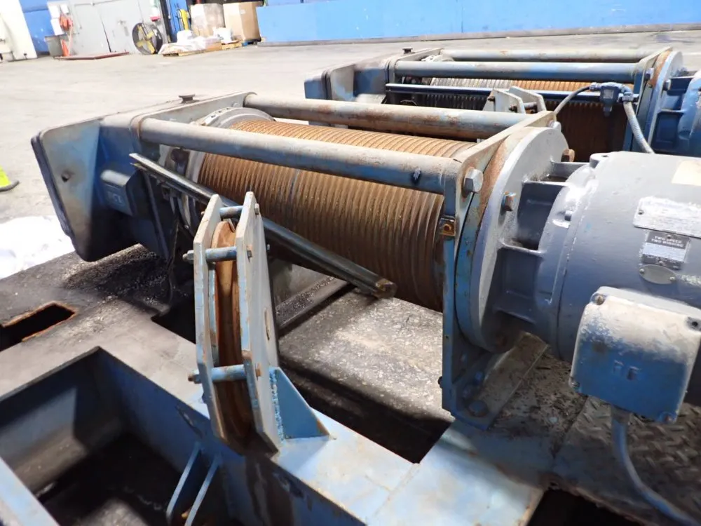 Munck 10 Ton Dual Cable Hoist