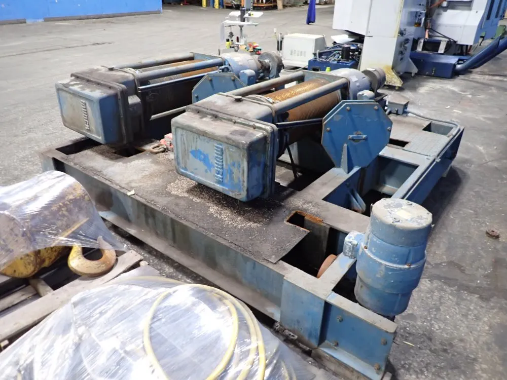 Munck 10 Ton Dual Cable Hoist