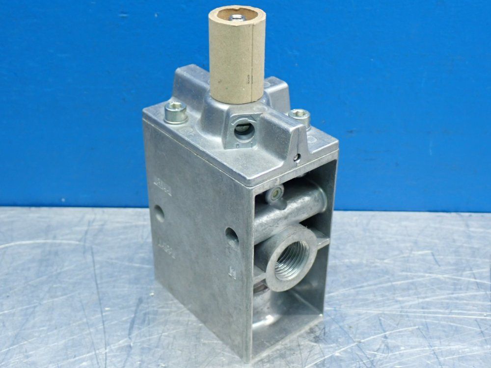 Festo 120psi Air Solenoid Valve - 9857