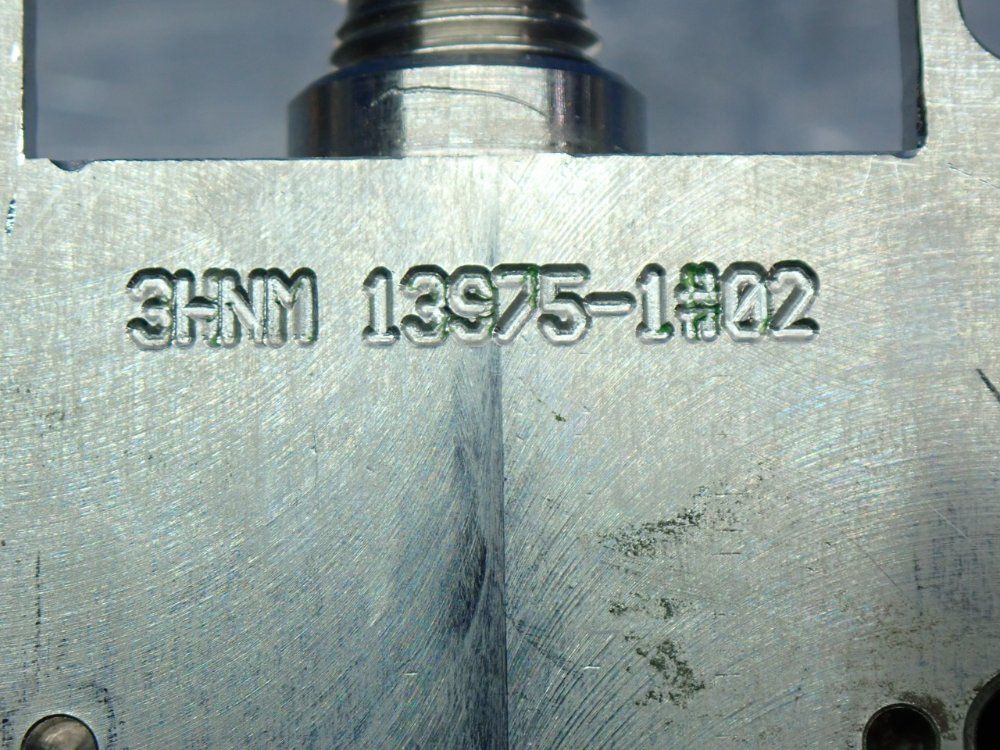 Abb 8x2/2 Valve Block - 3hnm13975-1