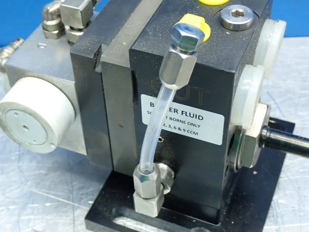 Abb Volume: 6ccm Robotic Spray Gear Pump - 3hna011835-001