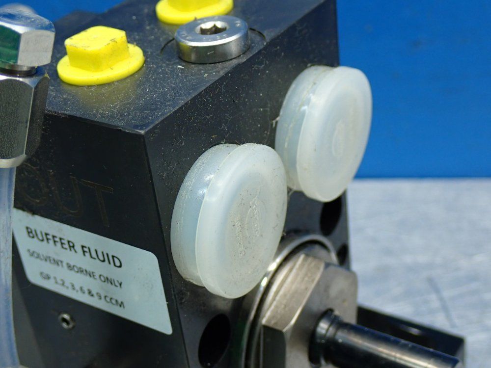 Abb Volume: 6ccm Robotic Spray Gear Pump - 3hna011835-001