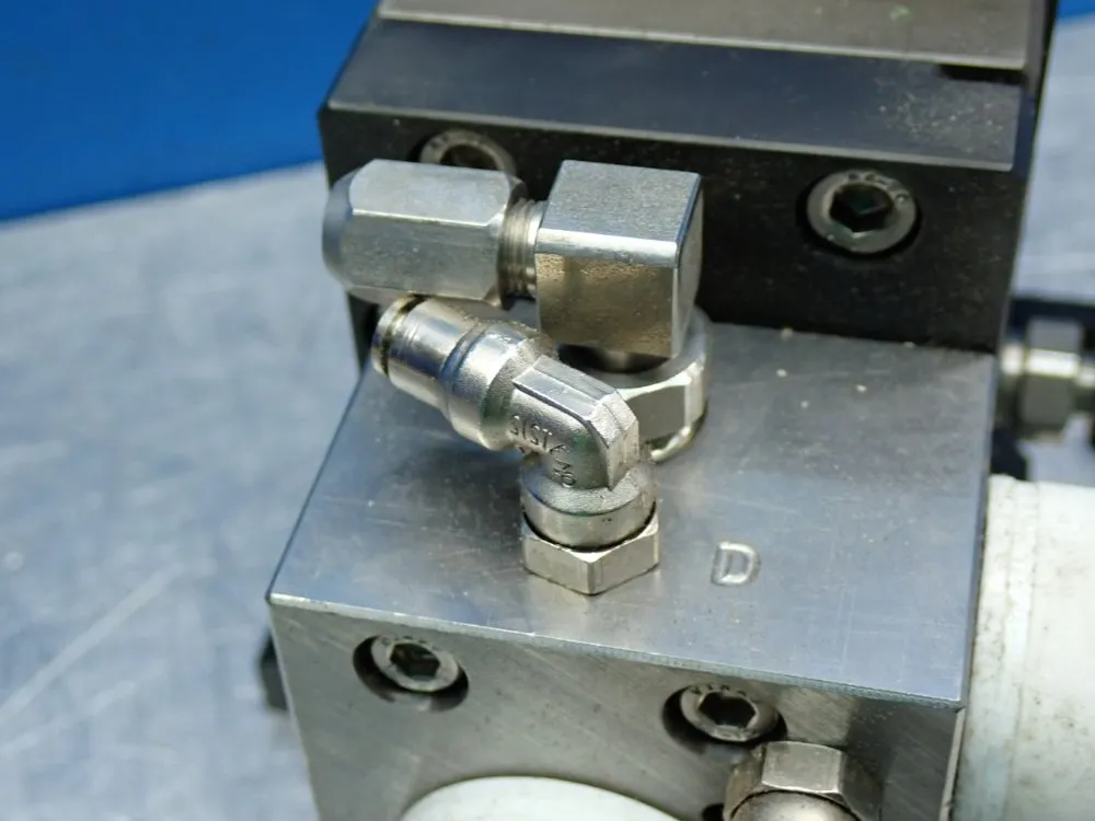 Abb Volume: 6ccm Robotic Spray Gear Pump - 3hna011835-001