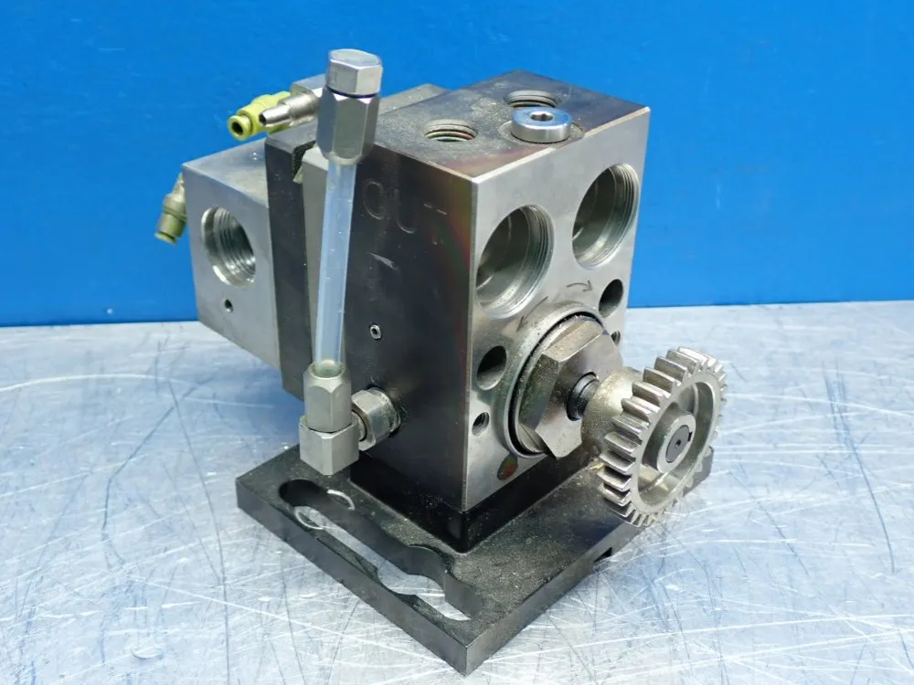 Abb Volume: 6cm Robotic Spray Gear Pump - 3hna011835-001