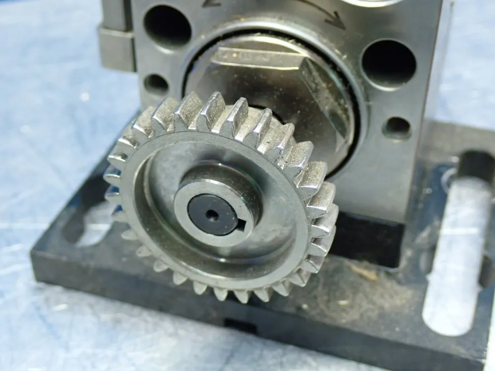 Abb Volume: 6cm Robotic Spray Gear Pump - 3hna011835-001