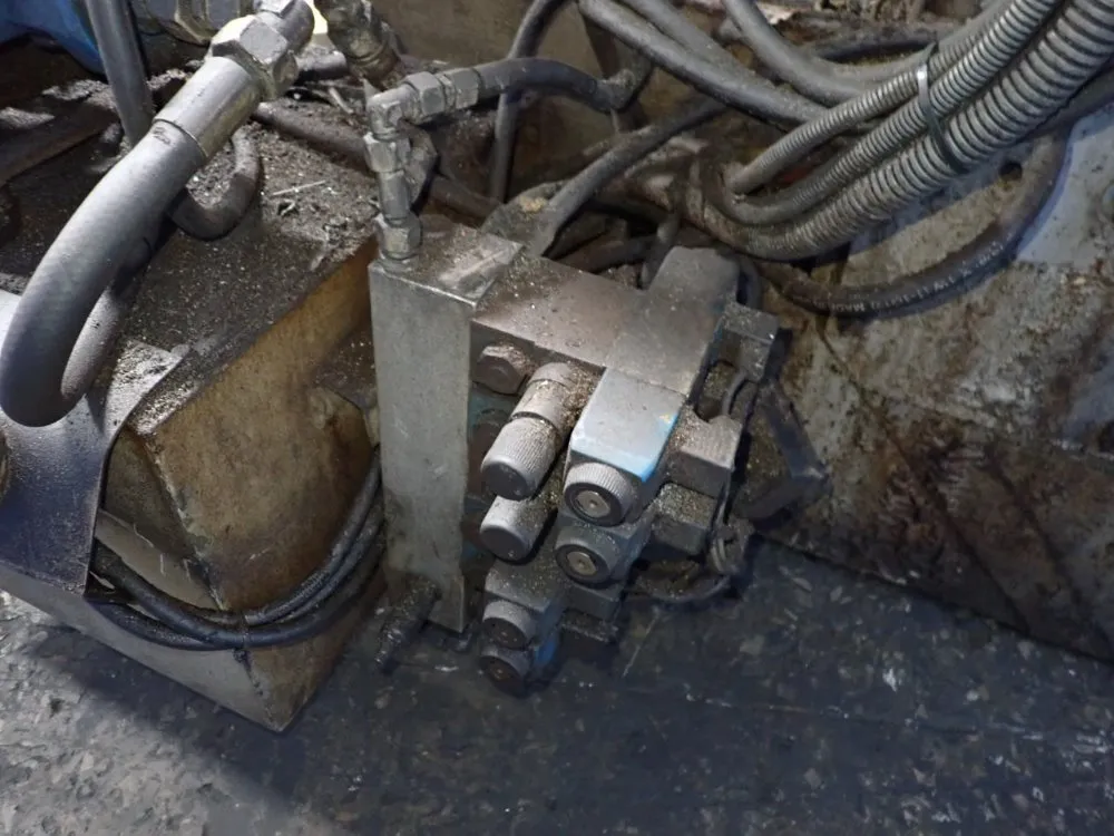 Behringer 18" X 23" Horizontal Band Saw - Hbp430n D0