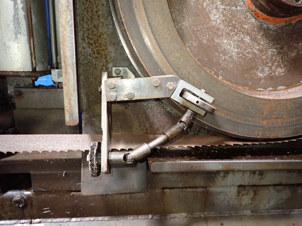 Hem Inc 27 1/2" X 27" Horizontal Band Saw - 1500lm