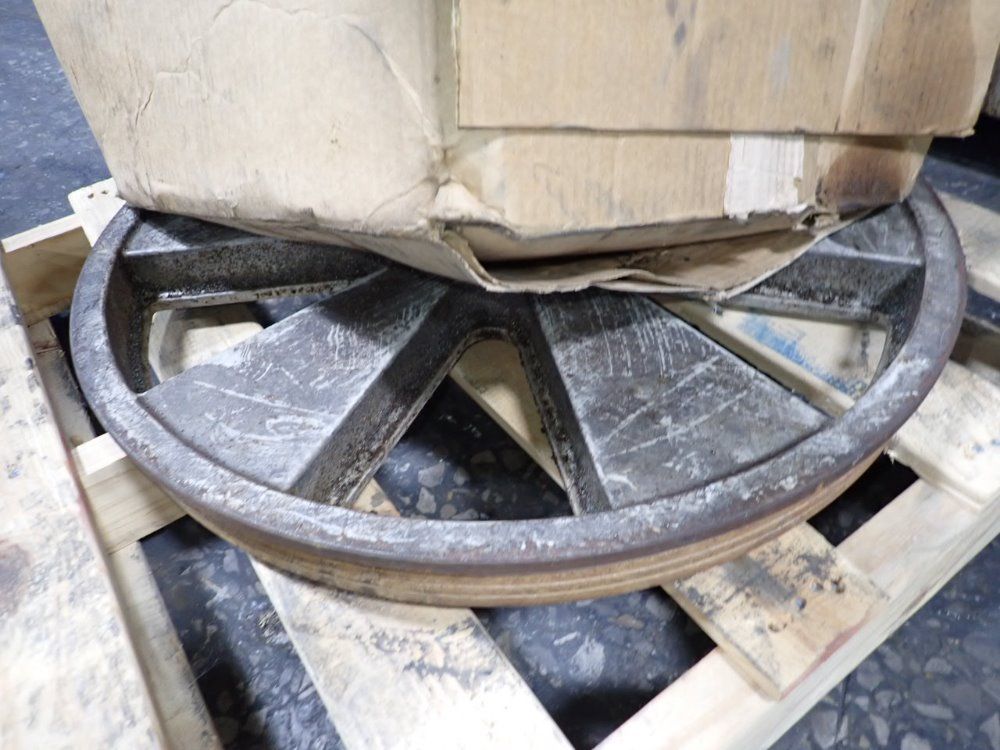 Hem Inc 27 1/2" X 27" Horizontal Band Saw - 1500lm