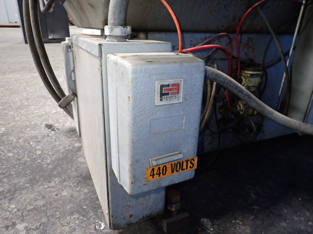 Hem Inc 27 1/2" X 27" Horizontal Band Saw - 1500lm