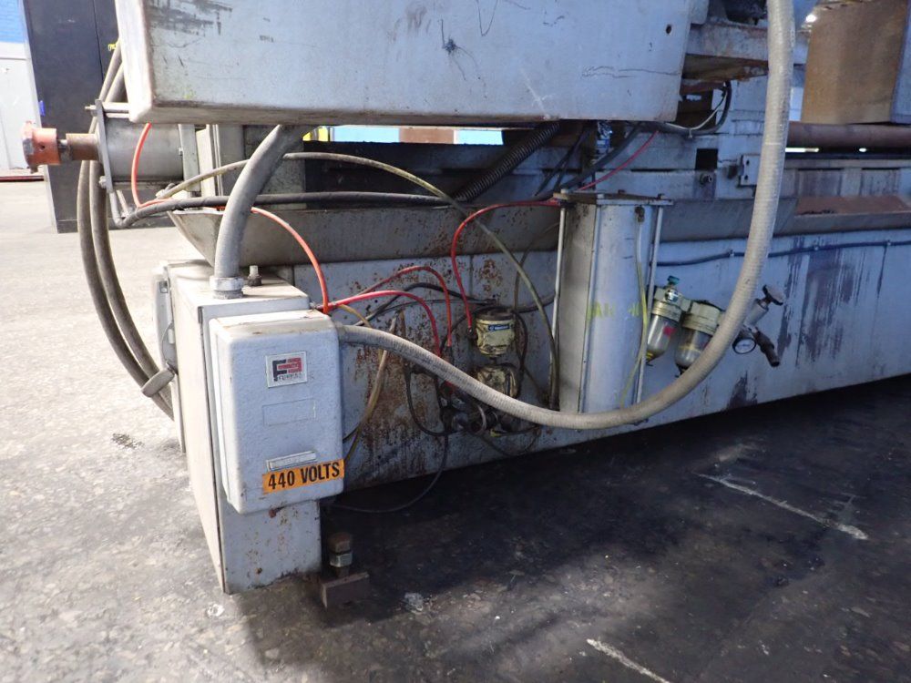 Hem Inc 27 1/2" X 27" Horizontal Band Saw - 1500lm