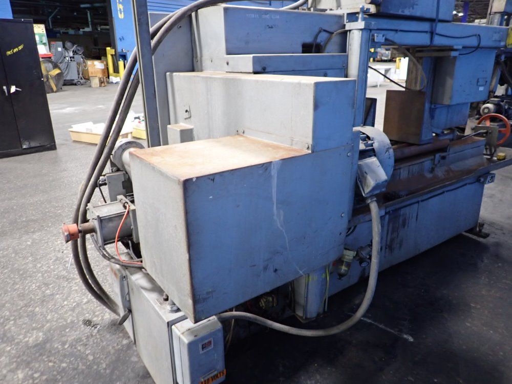 Hem Inc 27 1/2" X 27" Horizontal Band Saw - 1500lm