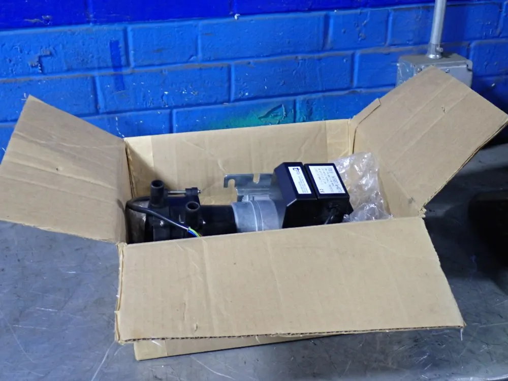 The Electric Motor Co 100 W Pump - Gp20/18