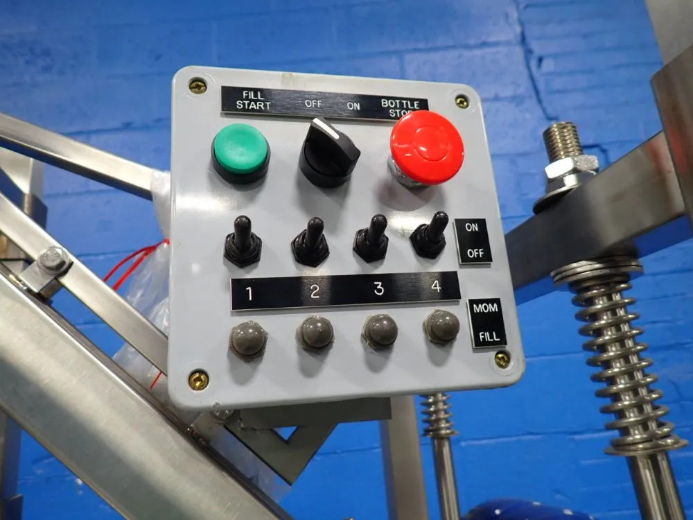 4 Nozzles Automatic Inline Liquid Filler Machine