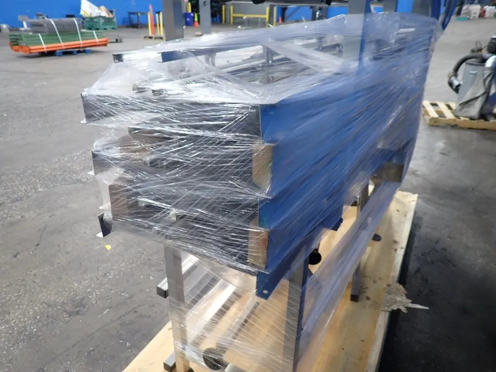 4 Nozzles Automatic Inline Liquid Filler Machine