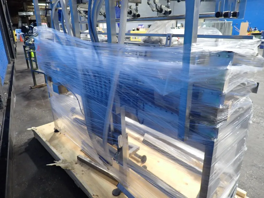 4 Nozzles Automatic Inline Liquid Filler Machine