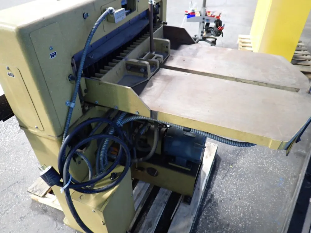 Challenge Champion 30" Hydraulic Paper Cutter - Modb