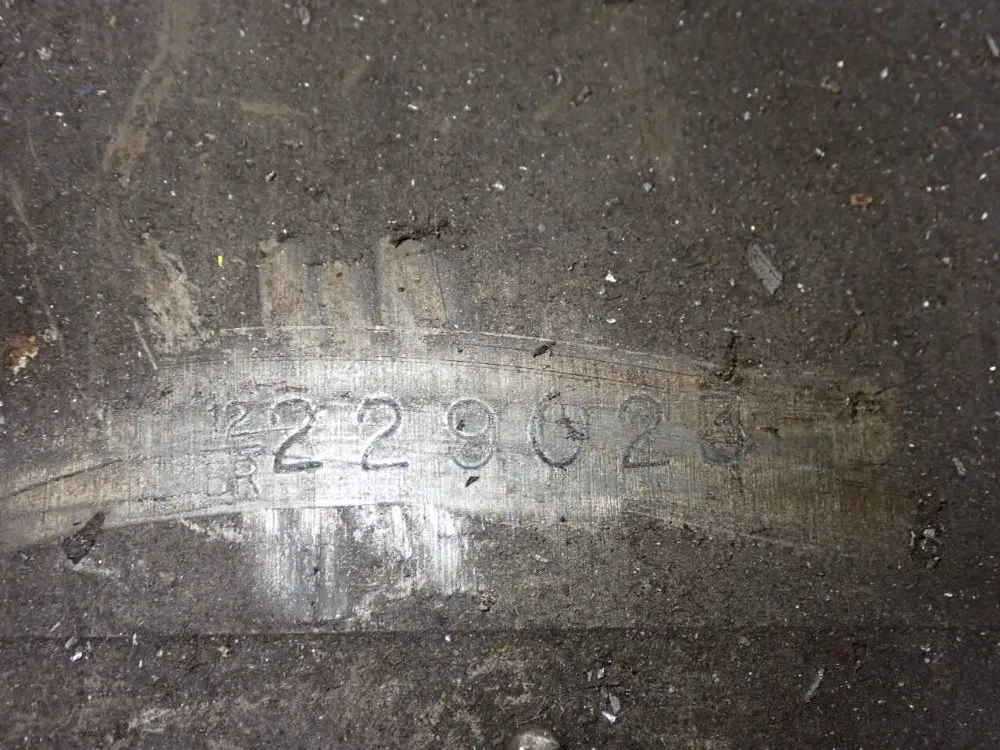 Bridgeport 9" X 48" Vertical Mill