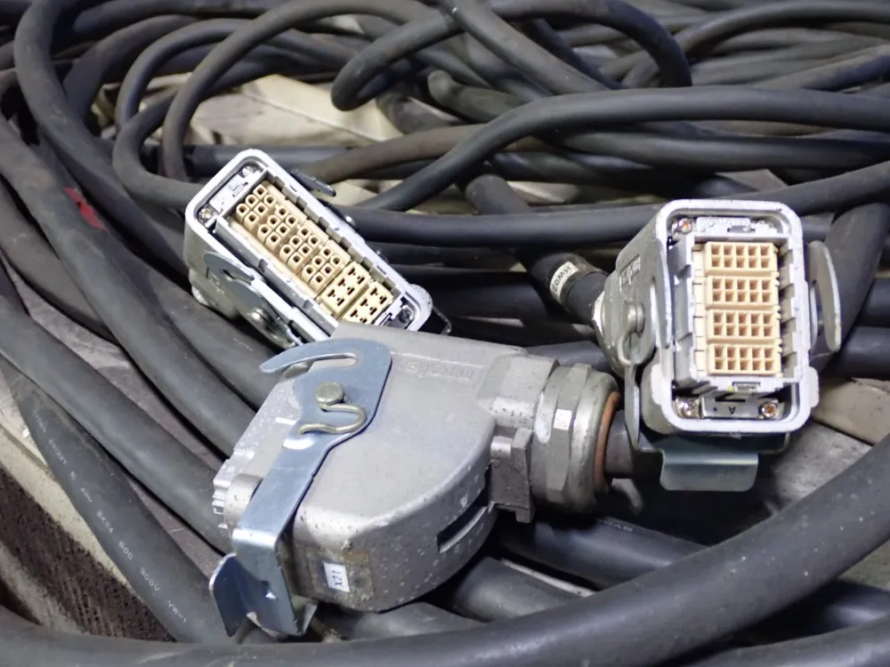 Motoman / Yaskawa Electric 1.5kva Robot - Mh6