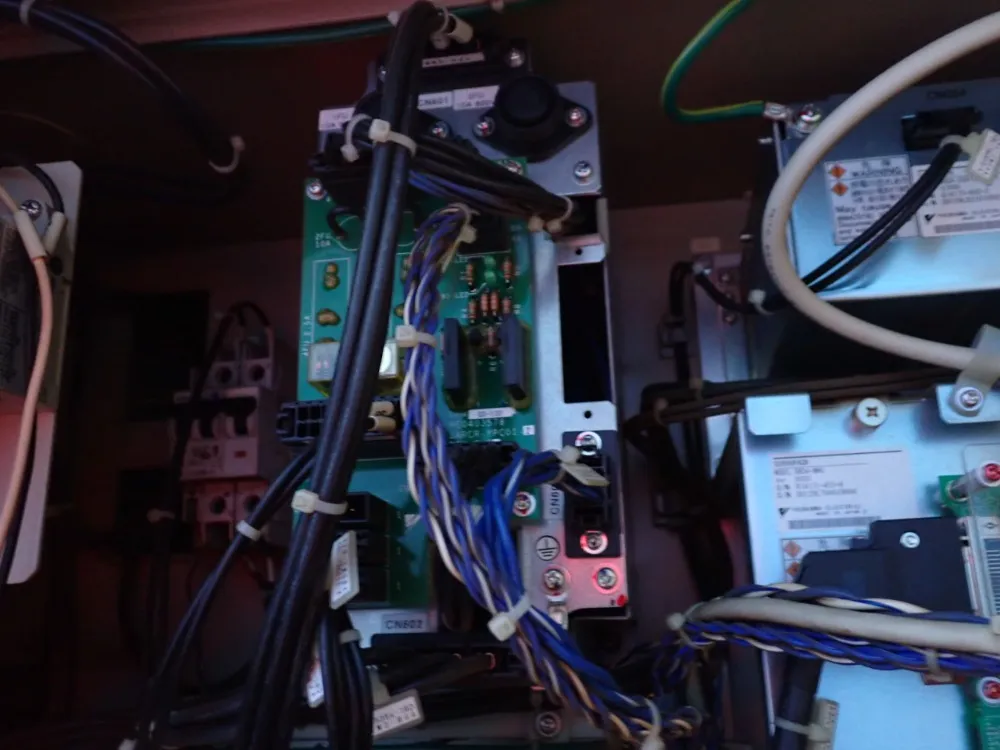 Motoman / Yaskawa Electric 1.5kva Robot - Mh6