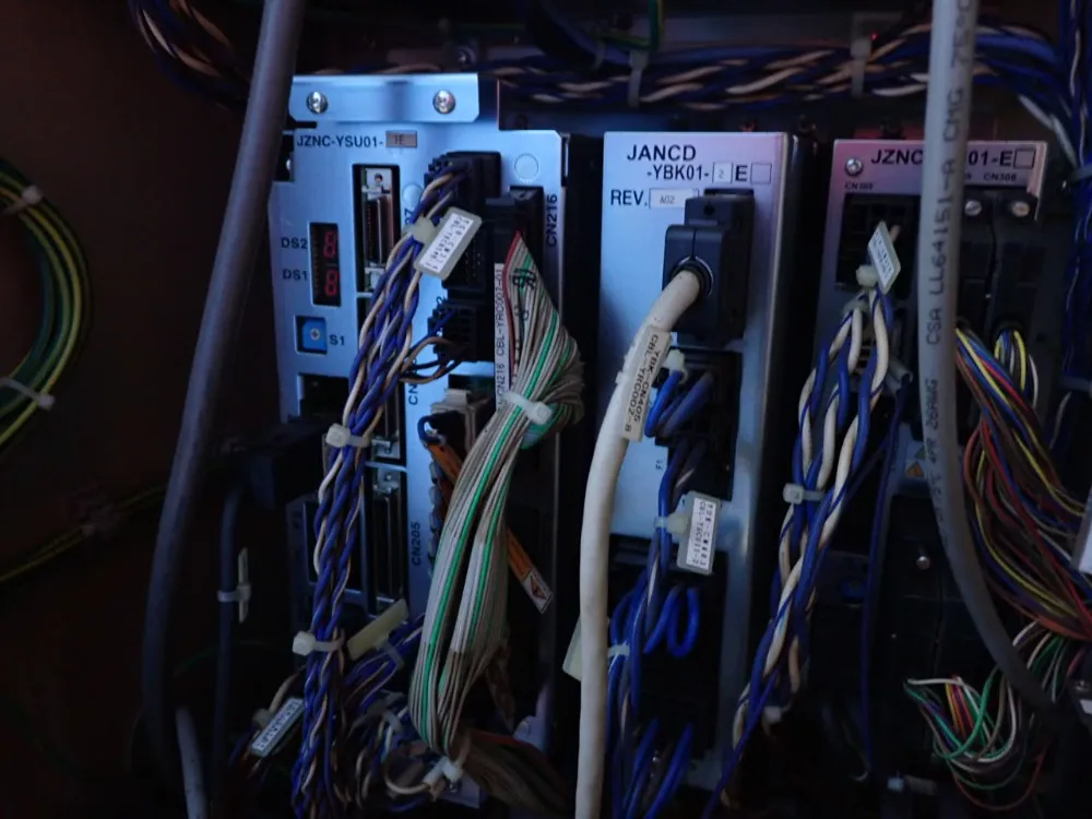 Motoman / Yaskawa Electric 1.5kva Robot - Mh6