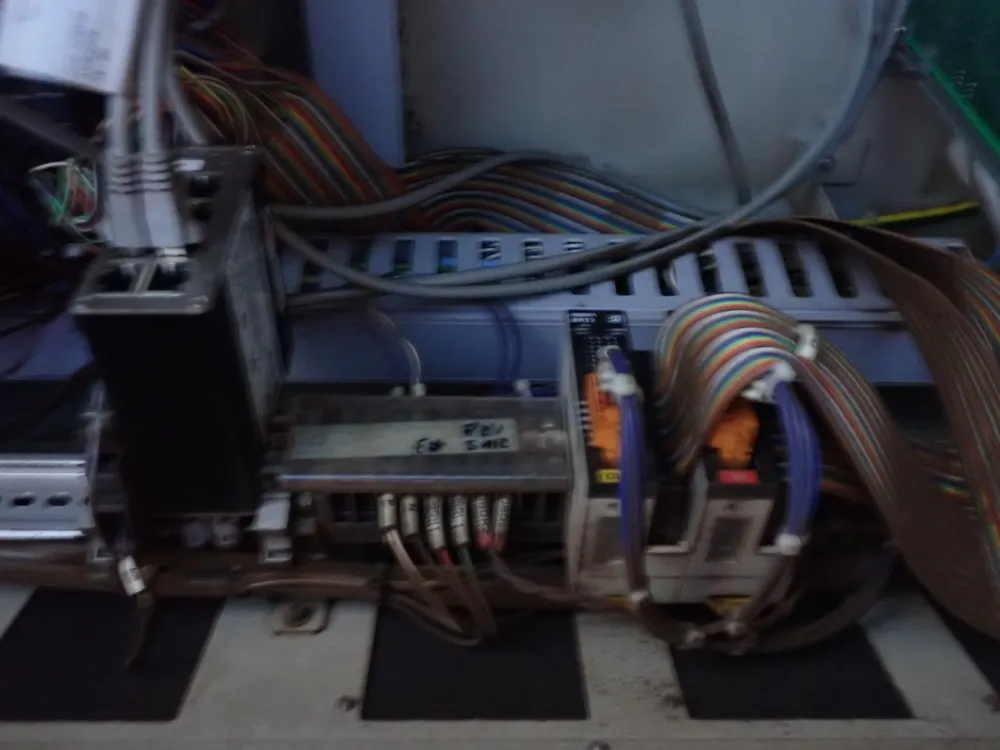 Motoman / Yaskawa Electric 1.5kva Robot - Mh6