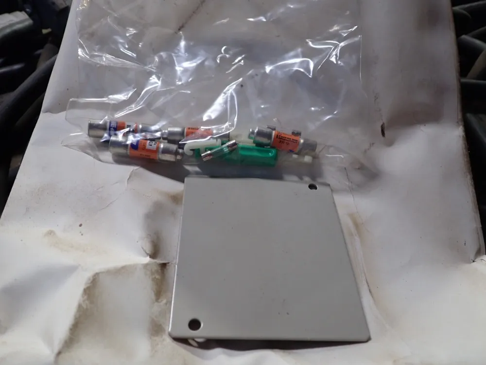 Motoman / Yaskawa Electric 1.5kva Robot - Mh6