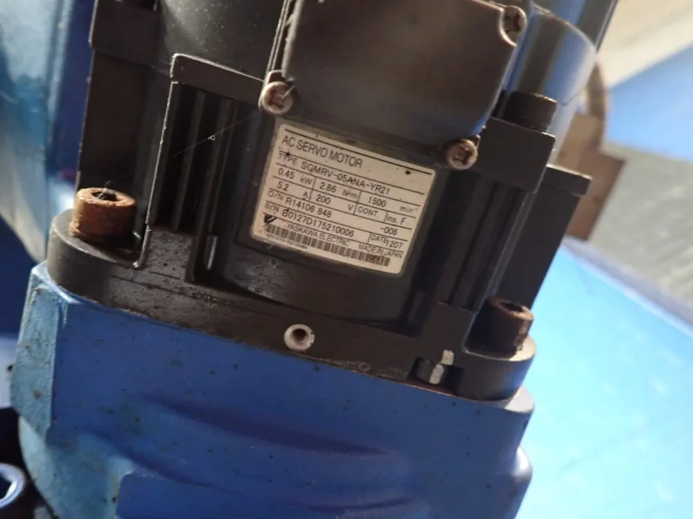 Motoman / Yaskawa Electric 2.0kva Robot - Mh6