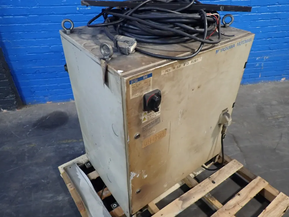 Motoman / Yaskawa Electric 2.0kva Robot - Mh6