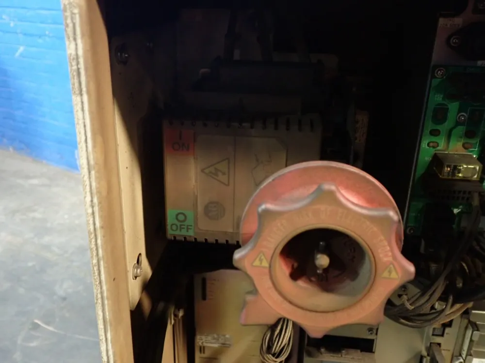 Motoman / Yaskawa Electric 2.0kva Robot - Mh6