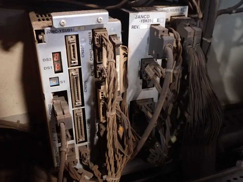 Motoman / Yaskawa Electric 2.0kva Robot - Mh6