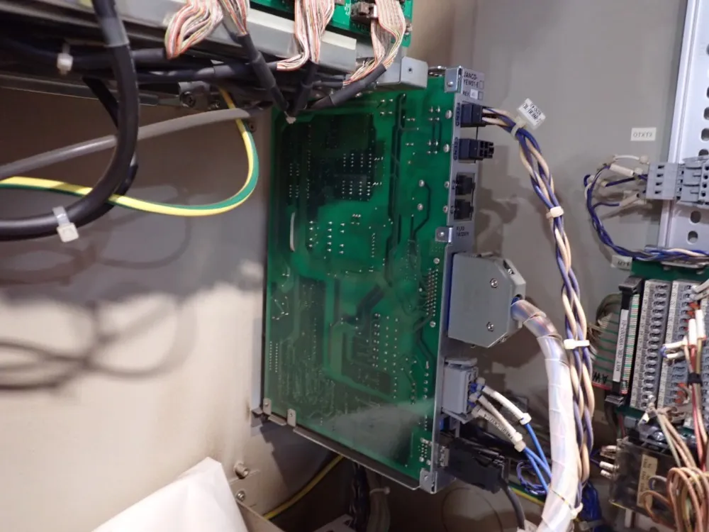 Motoman / Yaskawa Electric 2.0kva Robot - Mh6