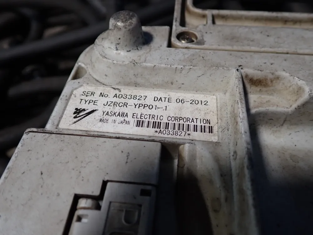 Motoman / Yaskawa Electric 2.0kva Robot - Mh6