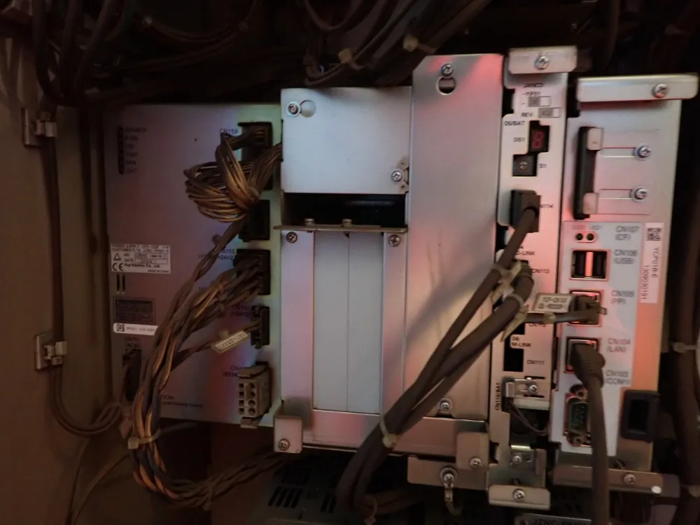 Motoman / Yaskawa Electric 1.5kva Robot - Mh6