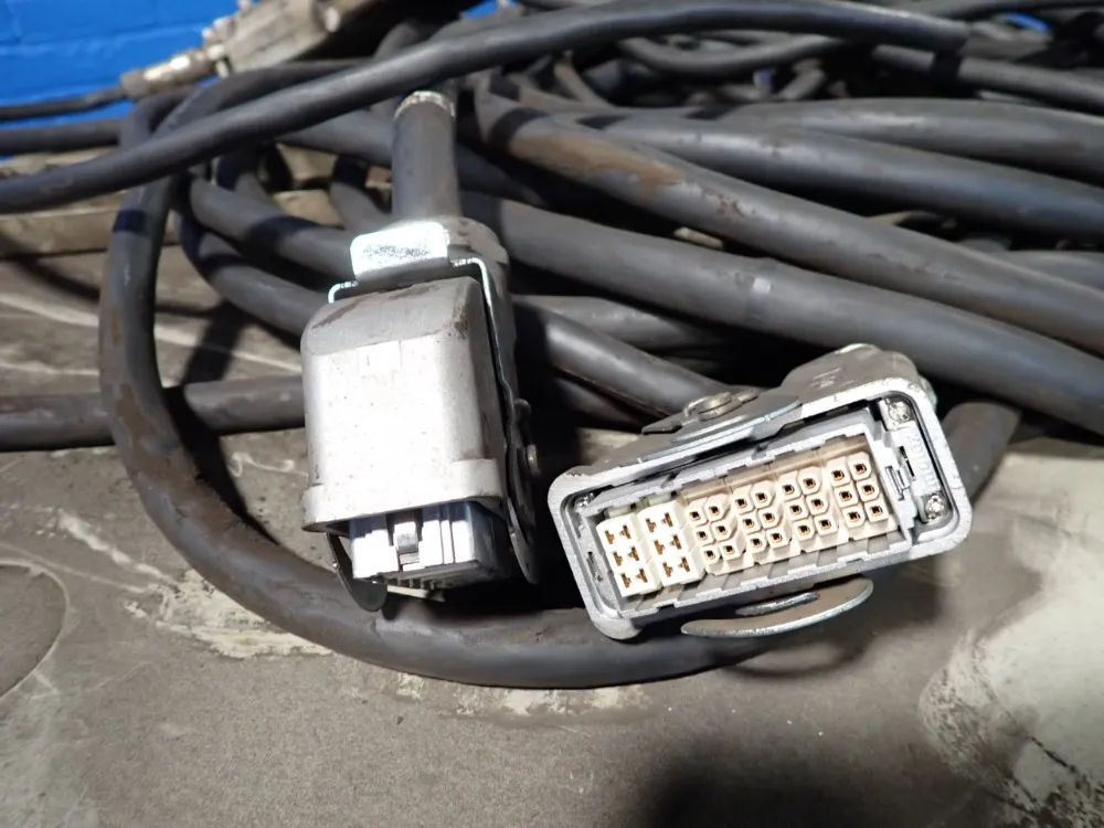 Motoman / Yaskawa Electric 1.5kva Robot - Mh6