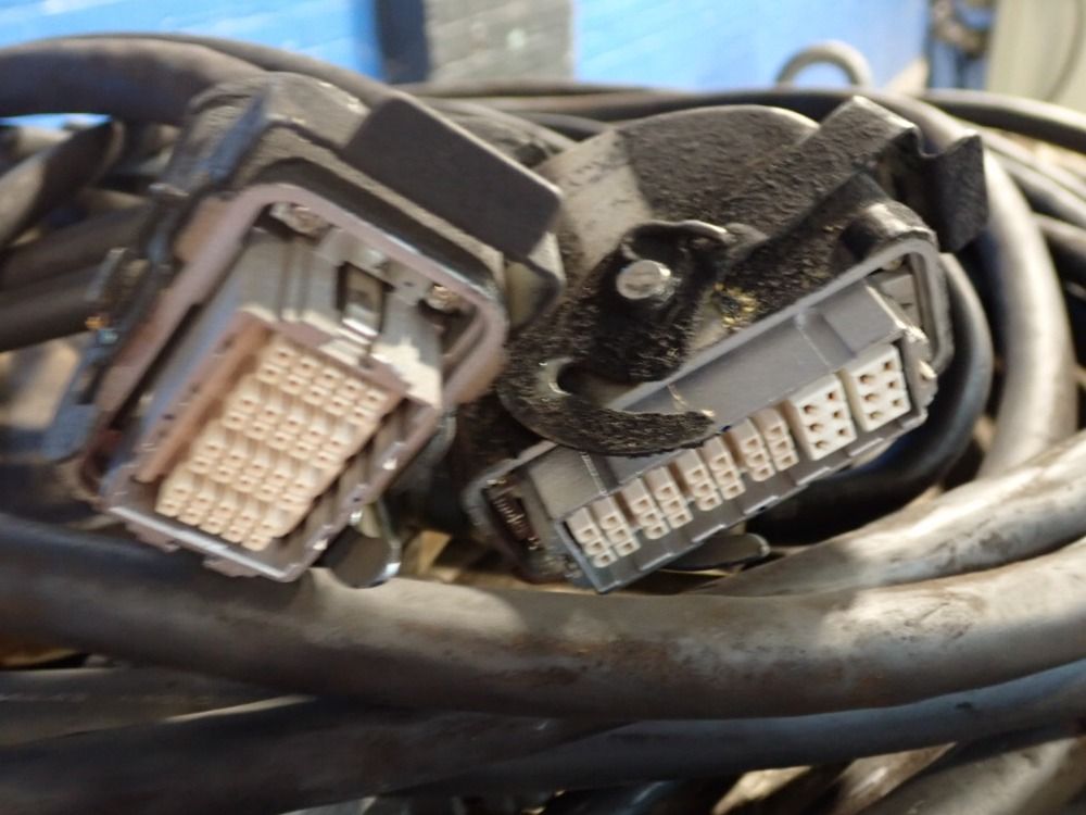 Motoman / Yaskawa Electric 1.5kva Robot - Mh6