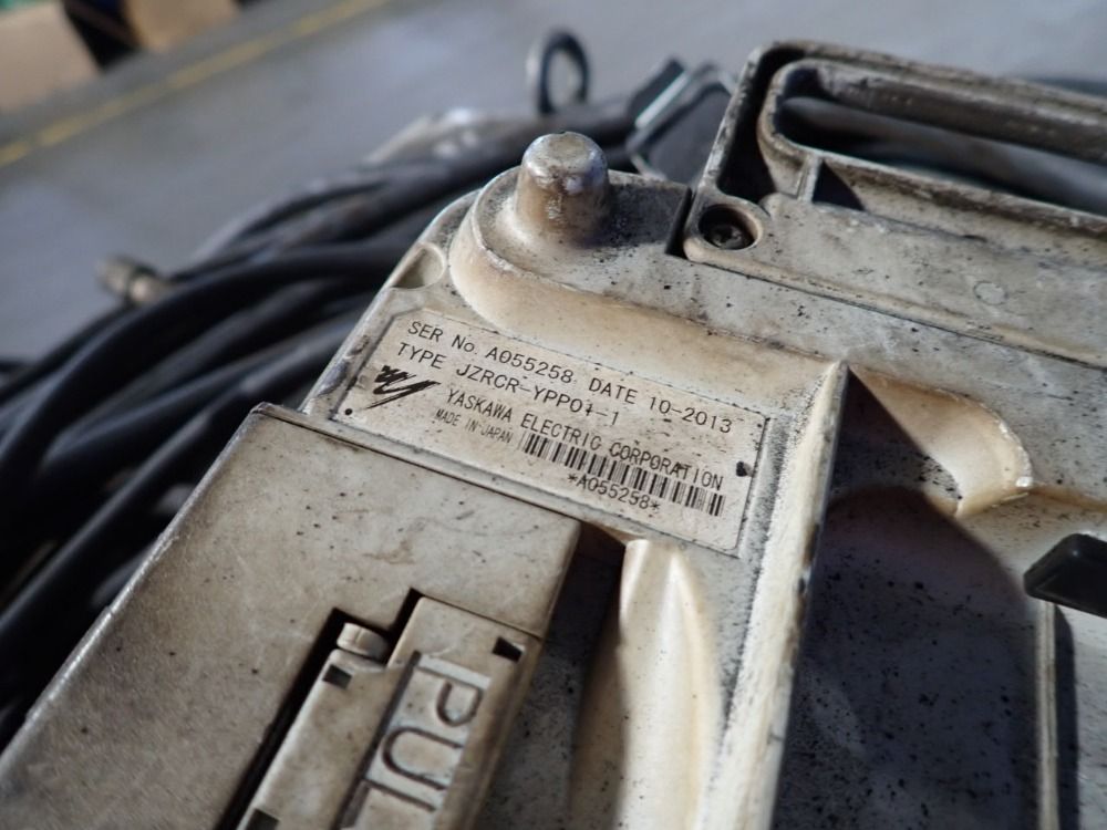 Motoman / Yaskawa Electric 1.5kva Robot - Mh6