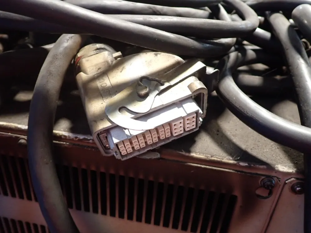 Motoman / Yaskawa Electric 2.0kva Robot - Mh6