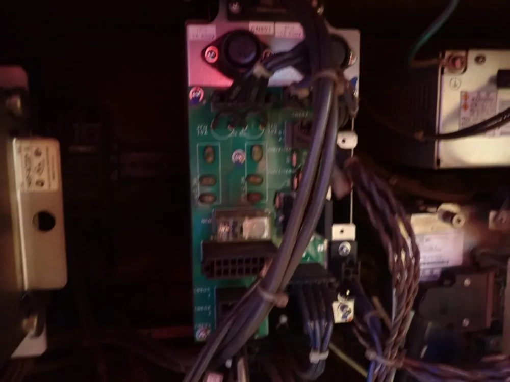 Motoman / Yaskawa Electric 2.0kva Robot - Mh6