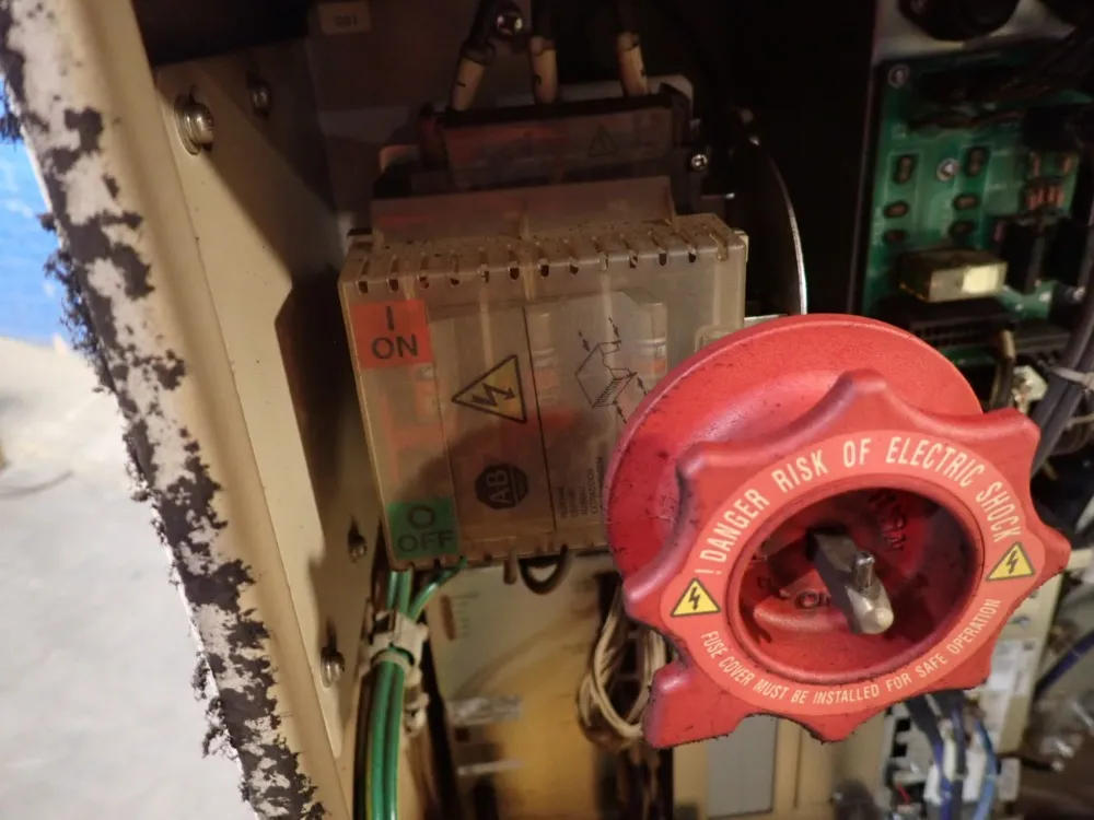 Motoman / Yaskawa Electric 2.0kva Robot - Mh6