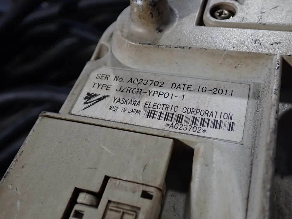 Motoman / Yaskawa Electric 2.0kva Robot - Mh6