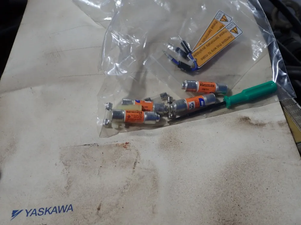 Motoman / Yaskawa Electric 2.0kva Robot - Mh6