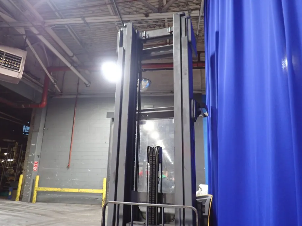 Jungheinrich 4000 Lbs Electric Order Picker - Etr340